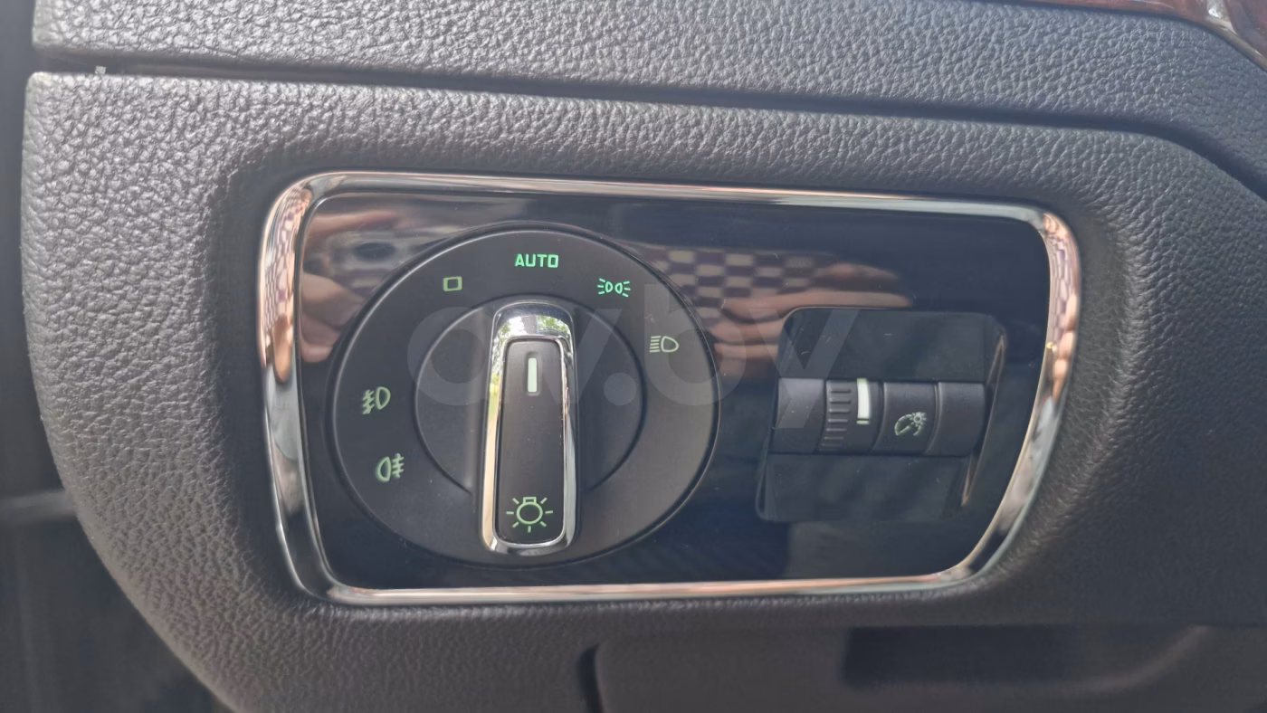 Skoda Superb фото 13