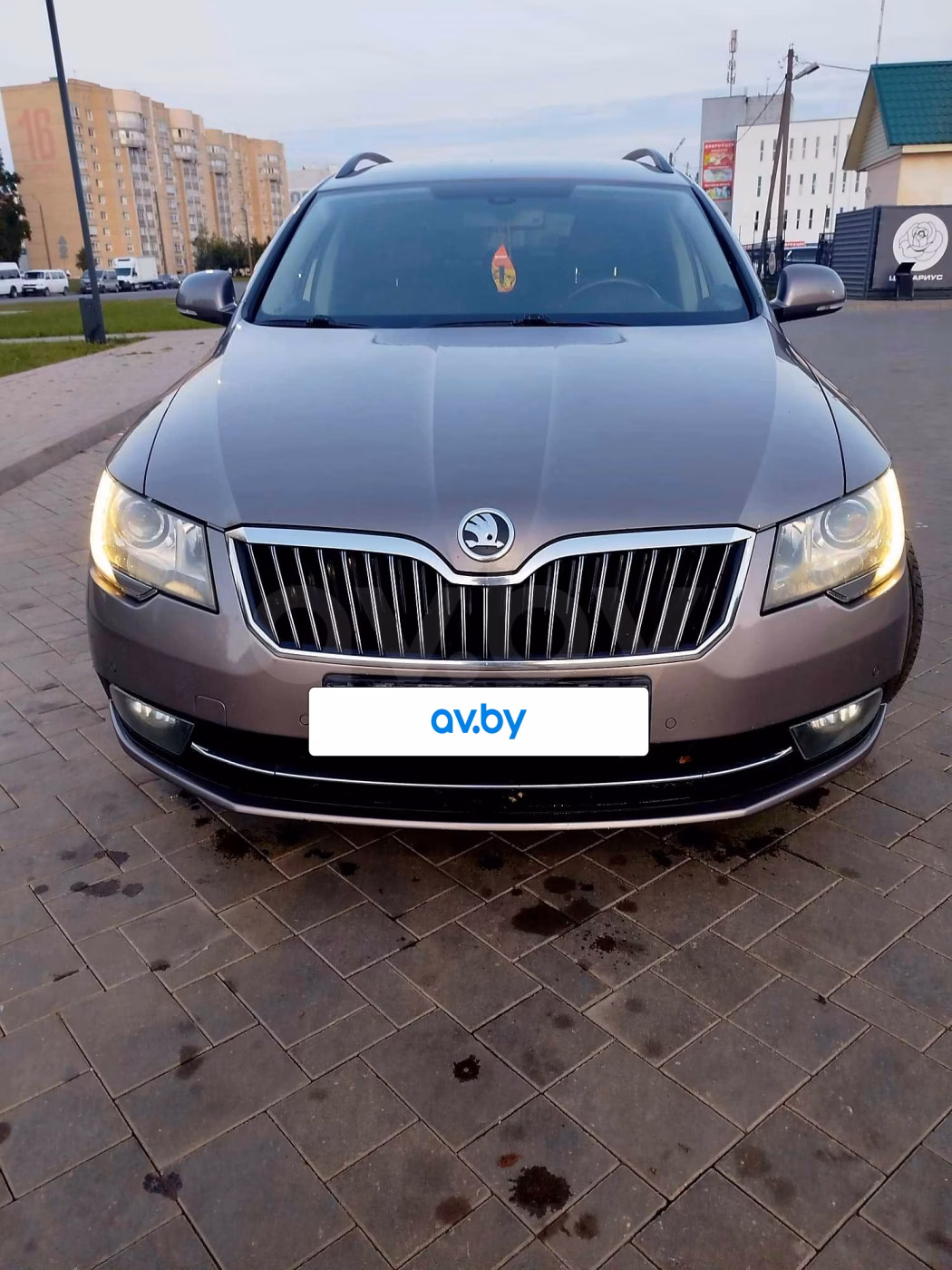 Skoda Superb фото 9