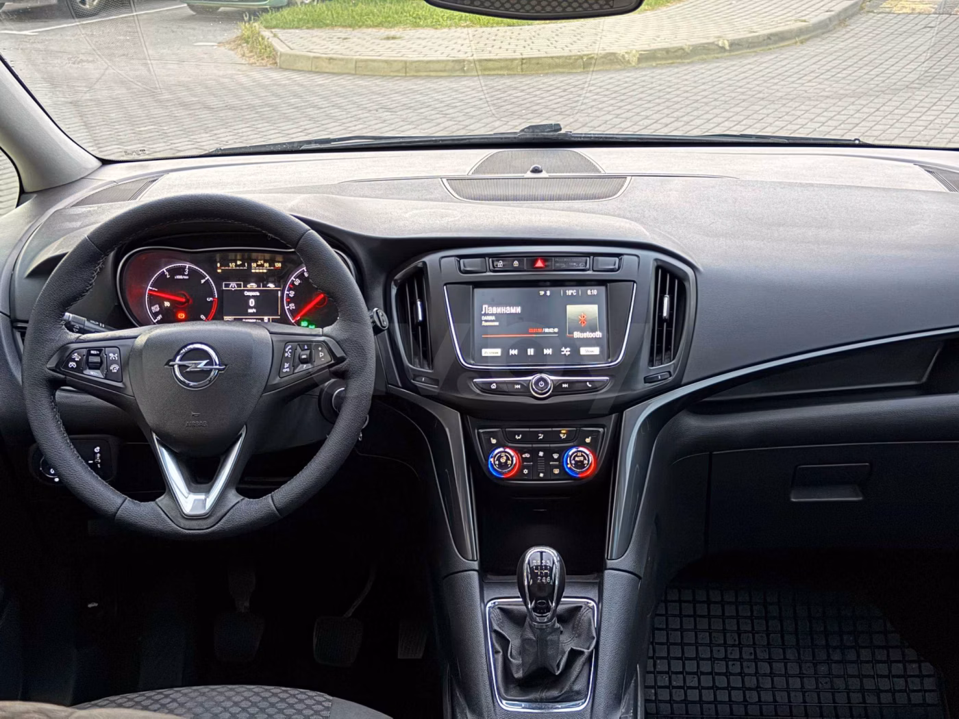 Opel Zafira фото 15