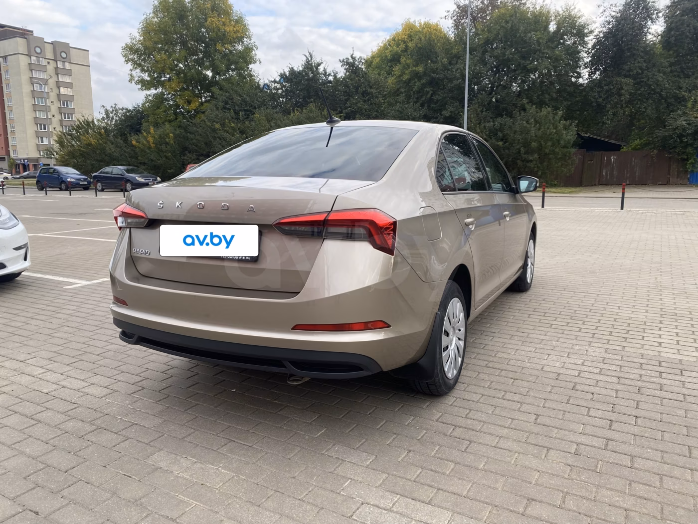 Skoda Rapid фото 2