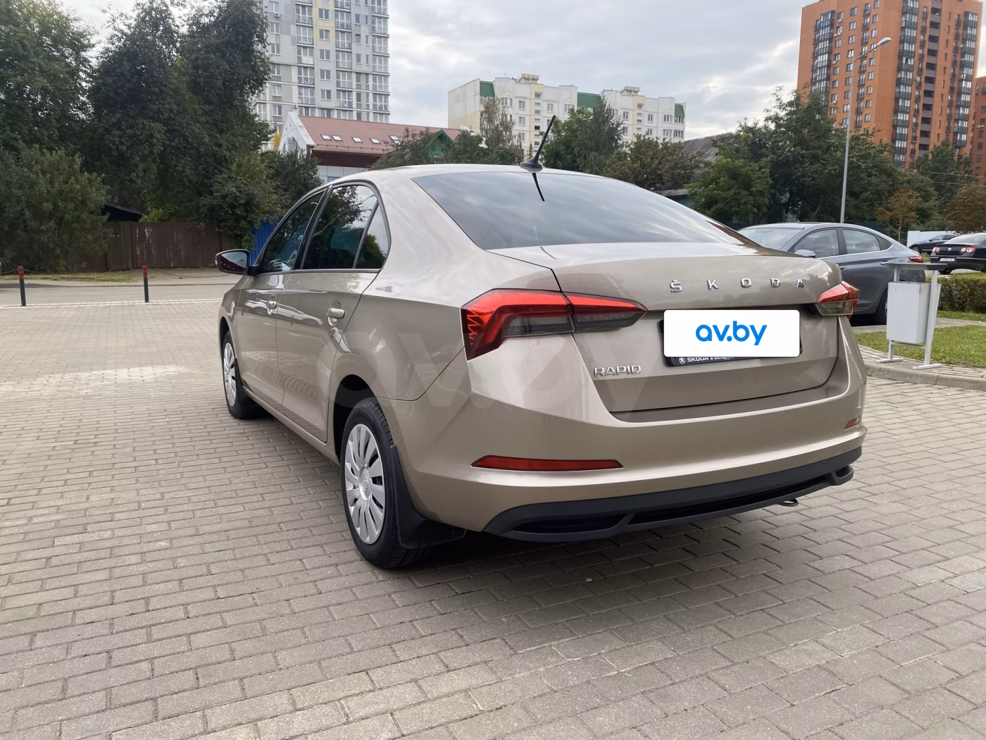 Skoda Rapid фото 4