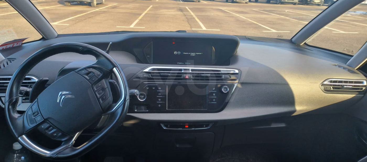 Citroen C4 Picasso фото 3
