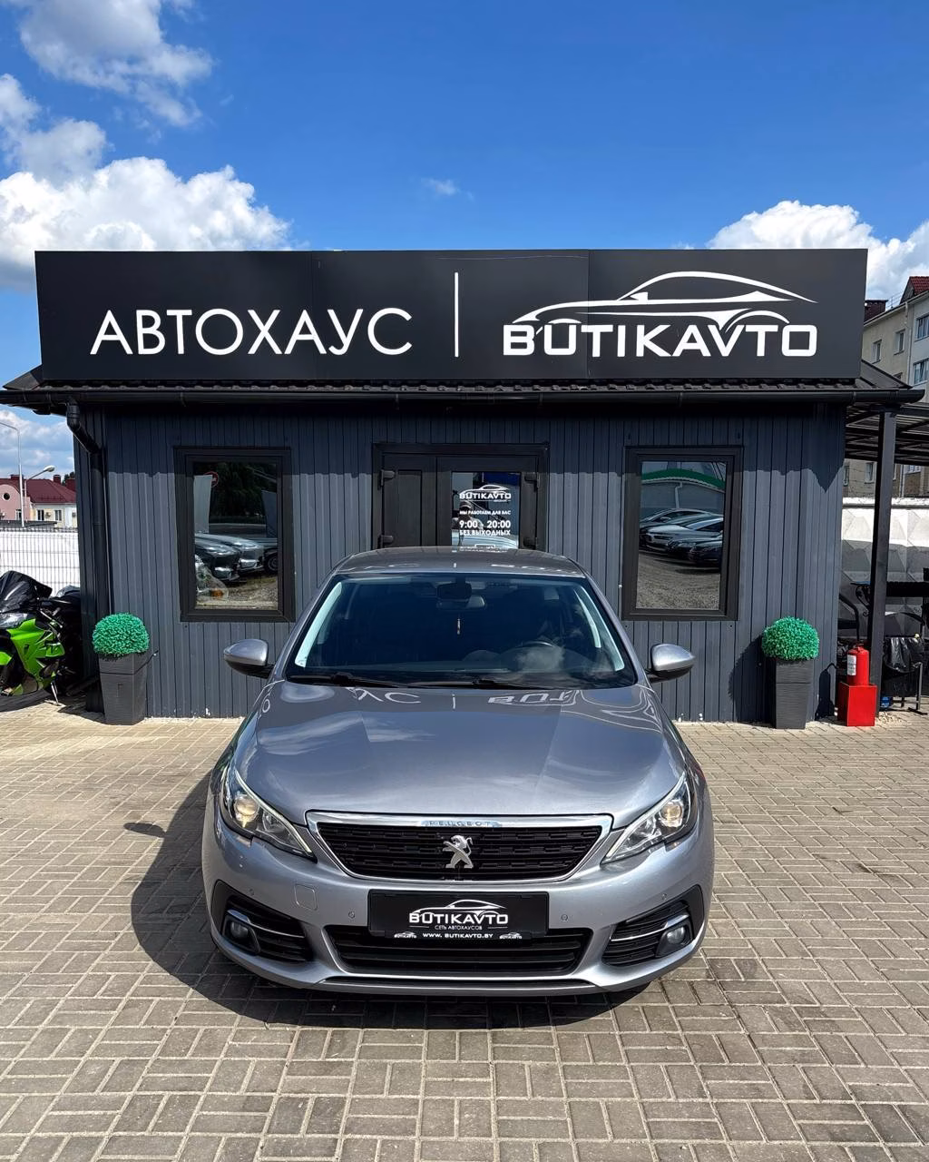 Peugeot 308 фото 2