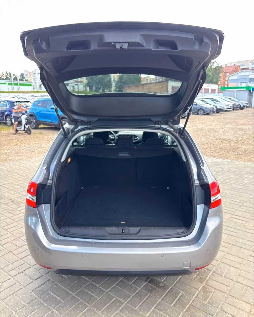 Peugeot 308 фото 15