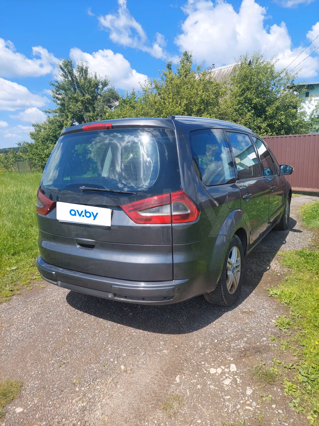 Ford Galaxy фото 7
