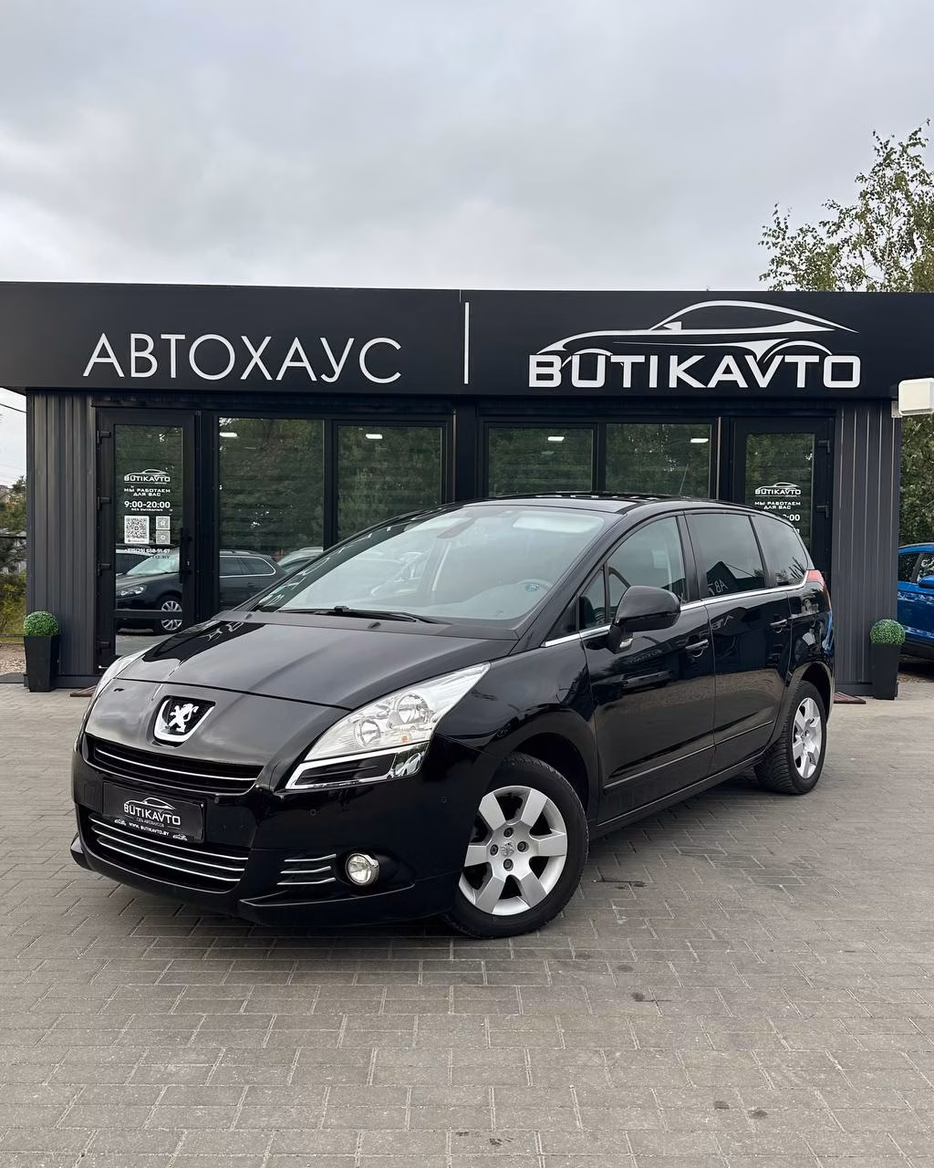 Peugeot 5008 фото 3