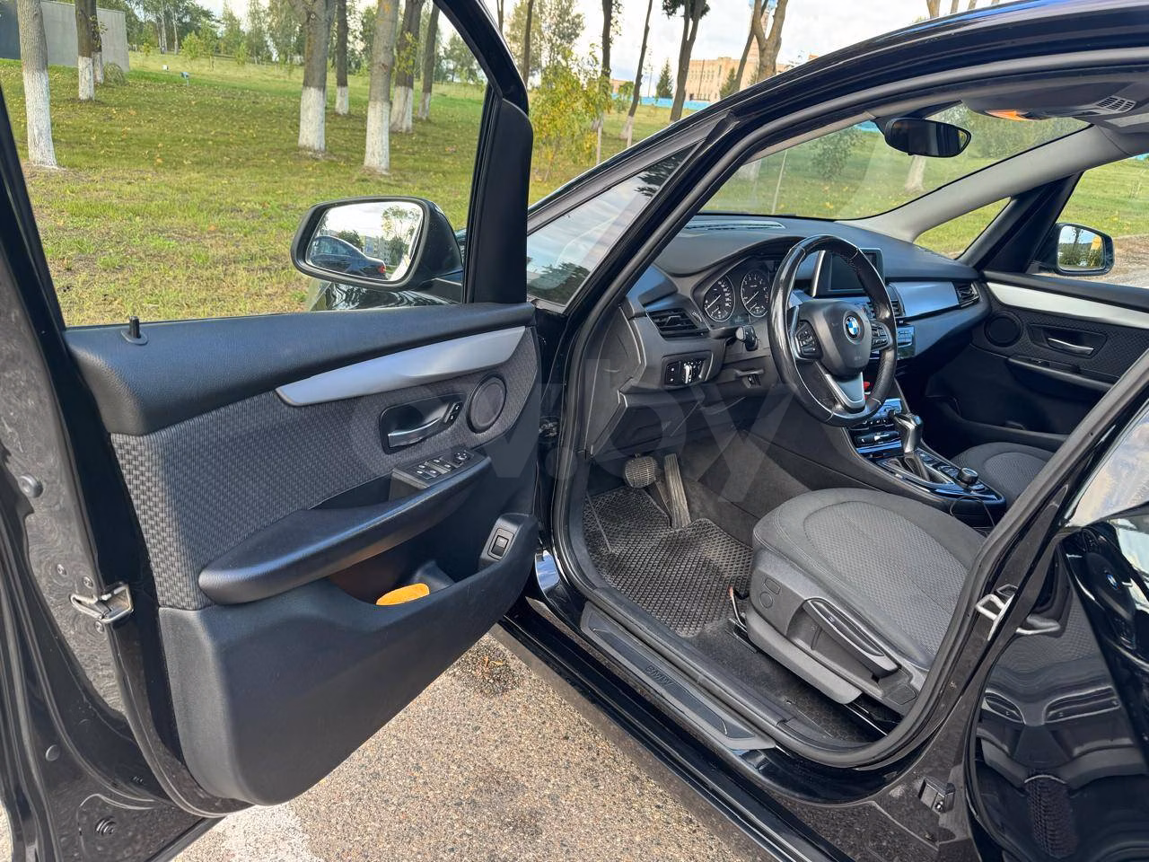 BMW 2 серия Active Tourer фото 11