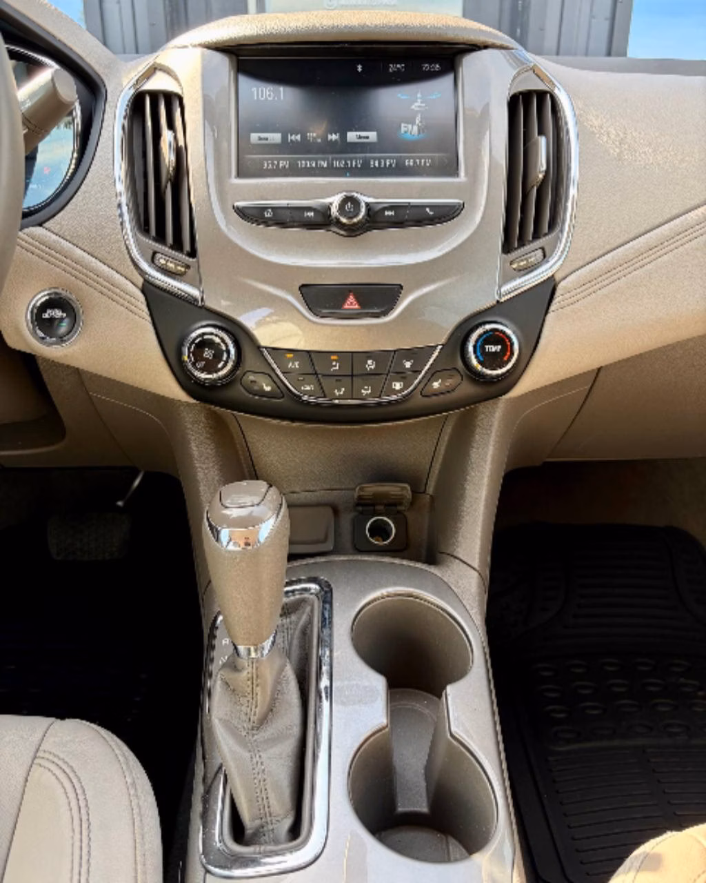 Chevrolet Cruze фото 8