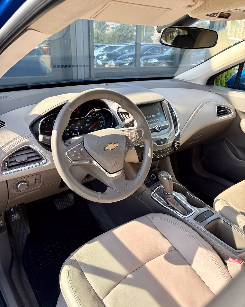 Chevrolet Cruze фото 10