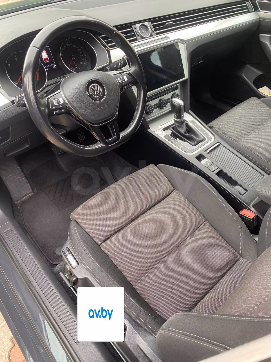 Volkswagen Passat фото 10