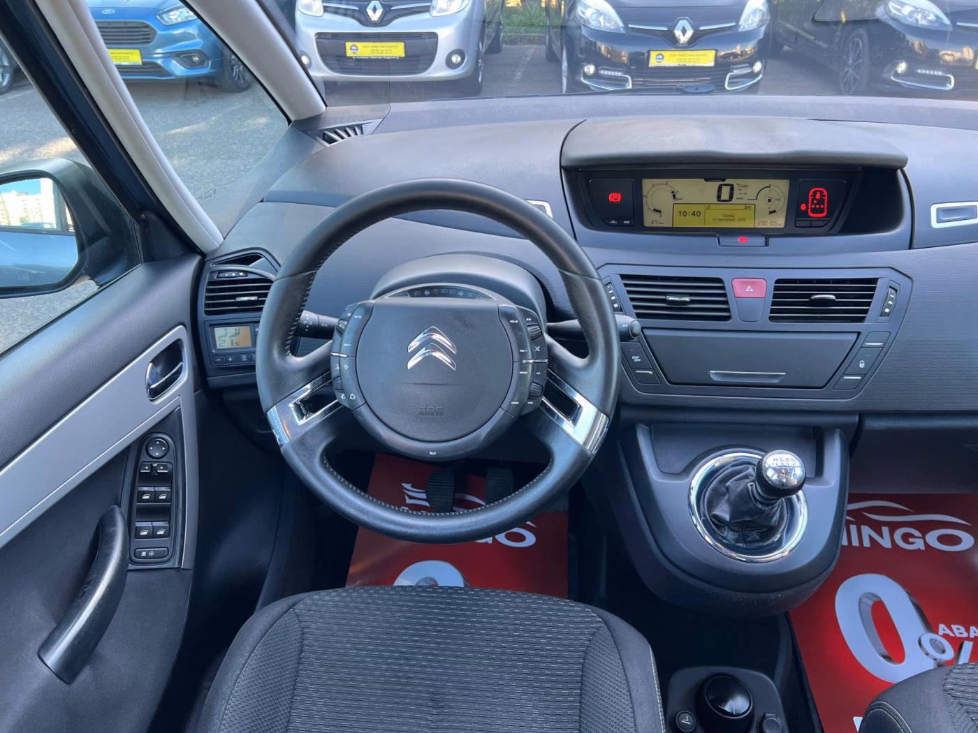 Citroen C4 Grand Picasso фото 17