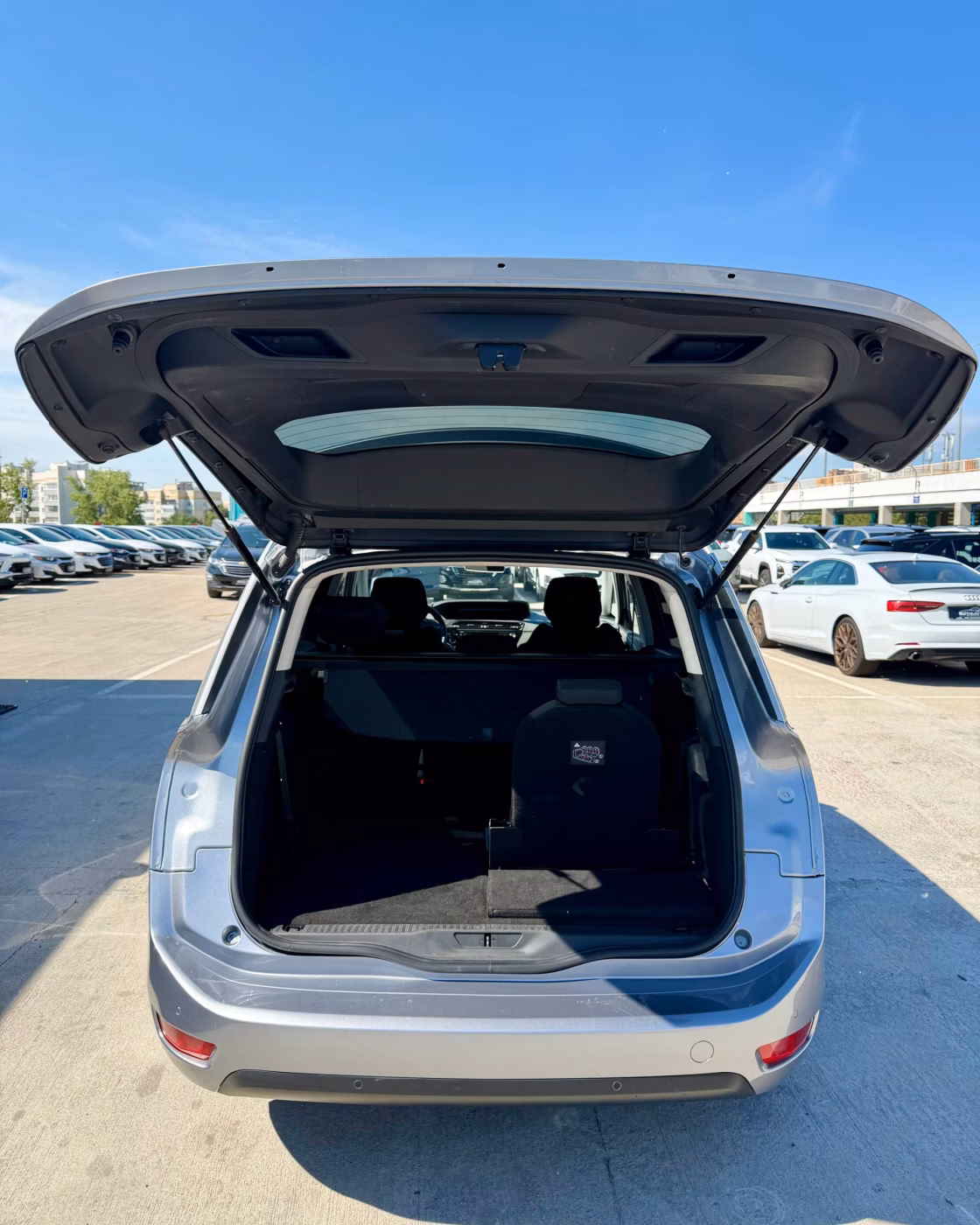 Citroen C4 Grand Spacetourer фото 12