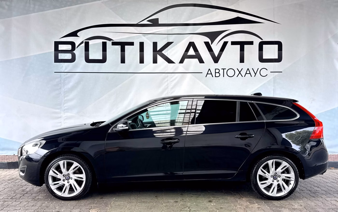 Volvo V60 фото 4