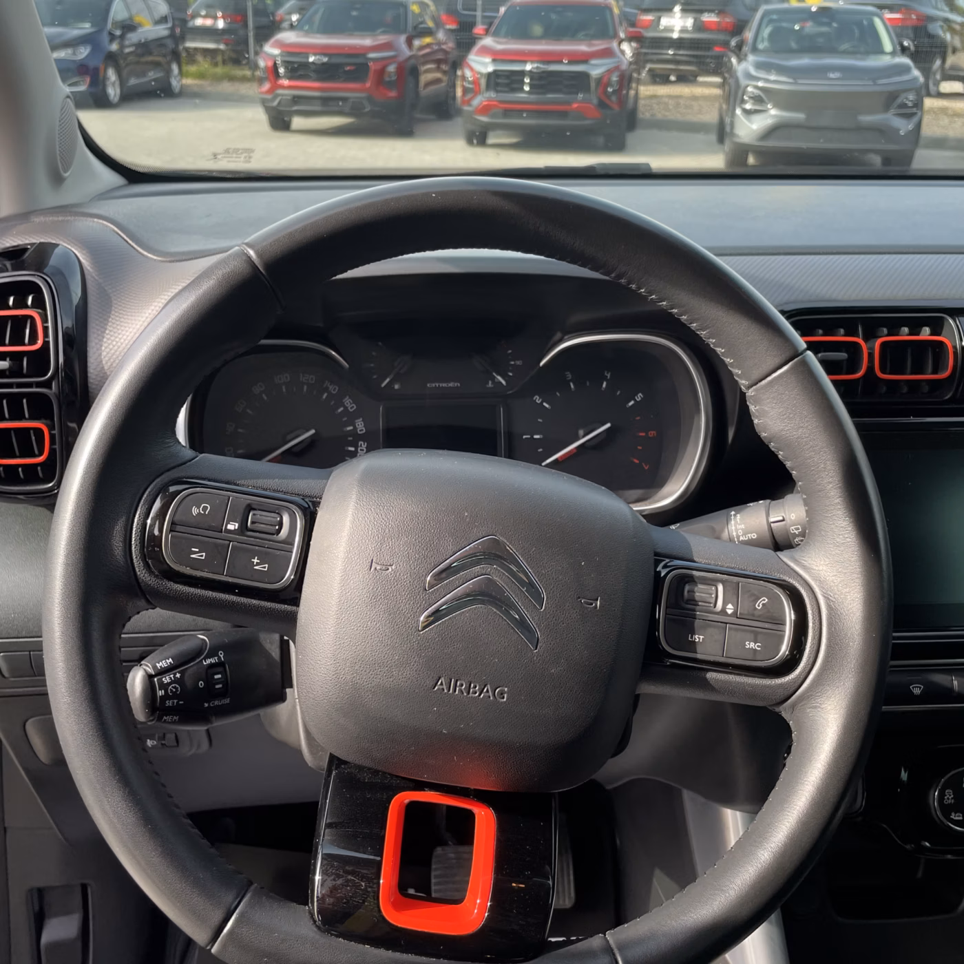 Citroen C3 Aircross фото 10
