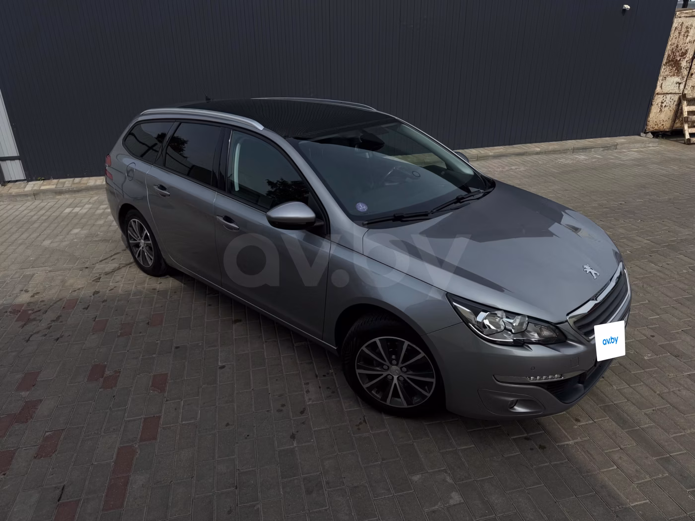 Peugeot 308 фото 2
