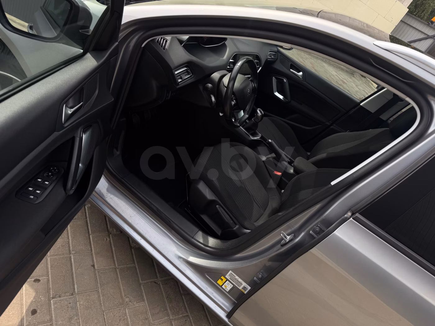 Peugeot 308 фото 17