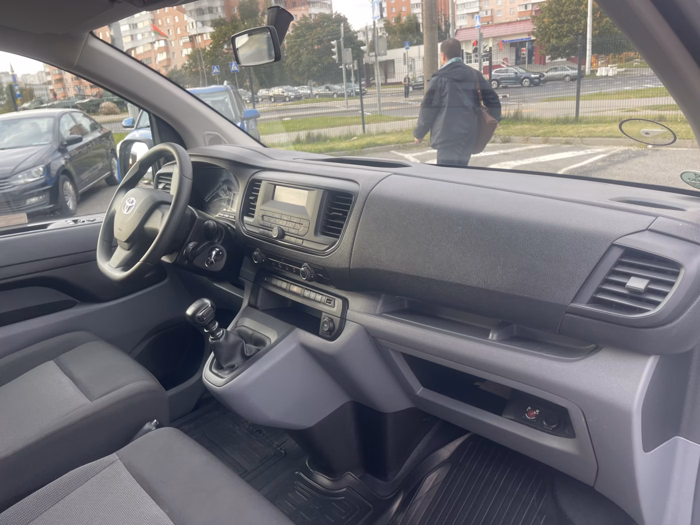 Toyota ProAce Verso фото 15