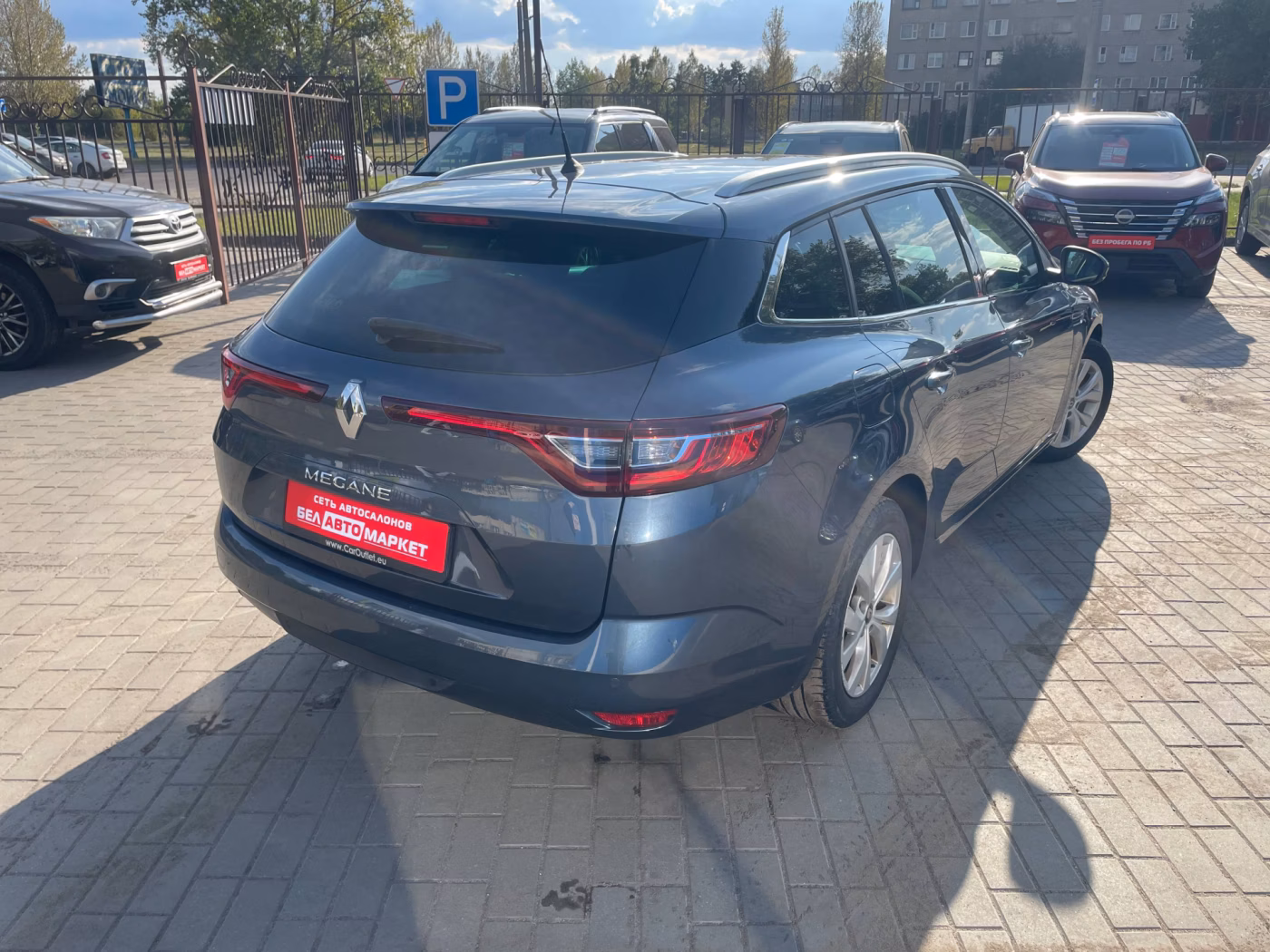 Renault Megane фото 5
