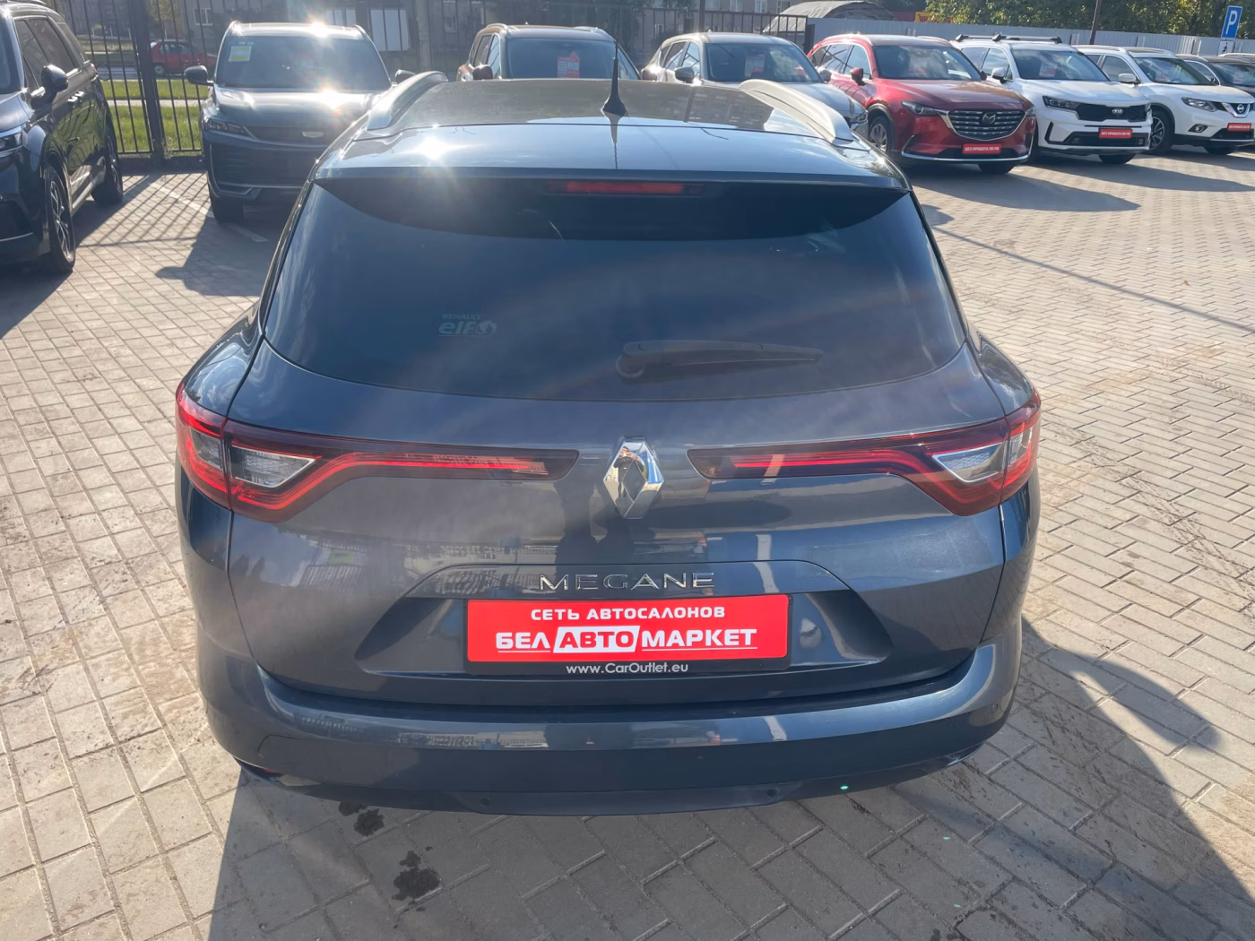 Renault Megane фото 6