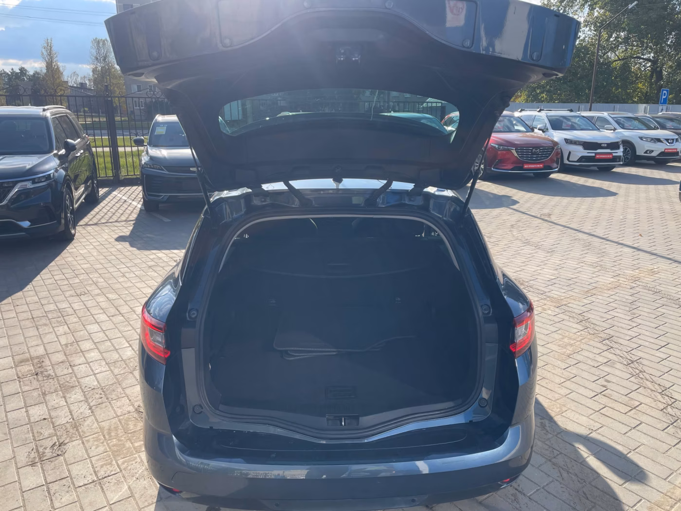 Renault Megane фото 7