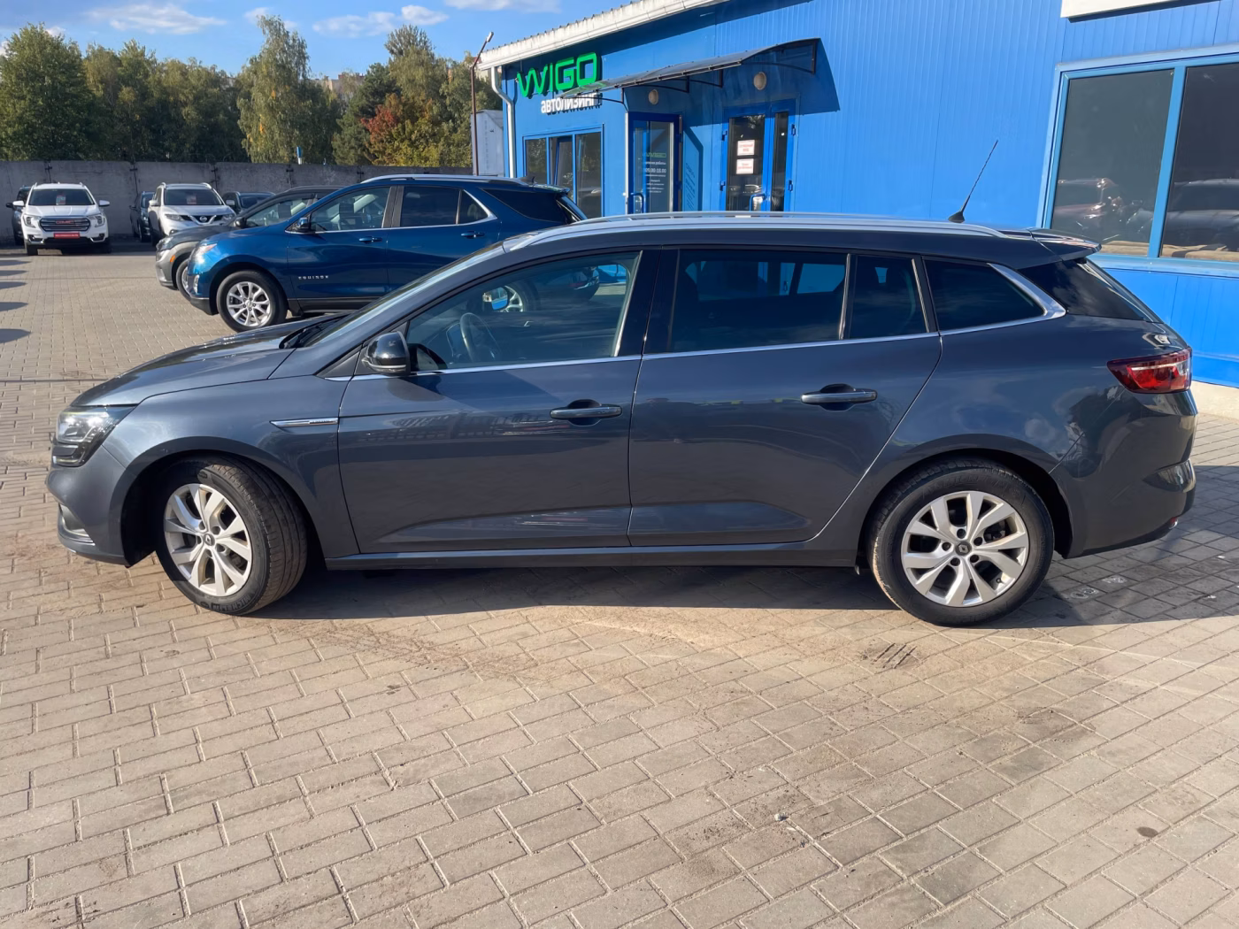 Renault Megane фото 9