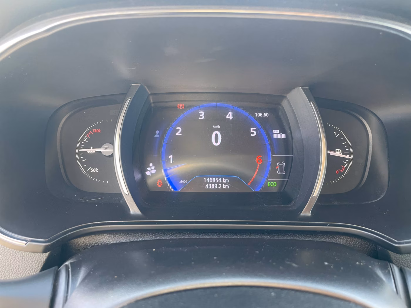 Renault Megane фото 12