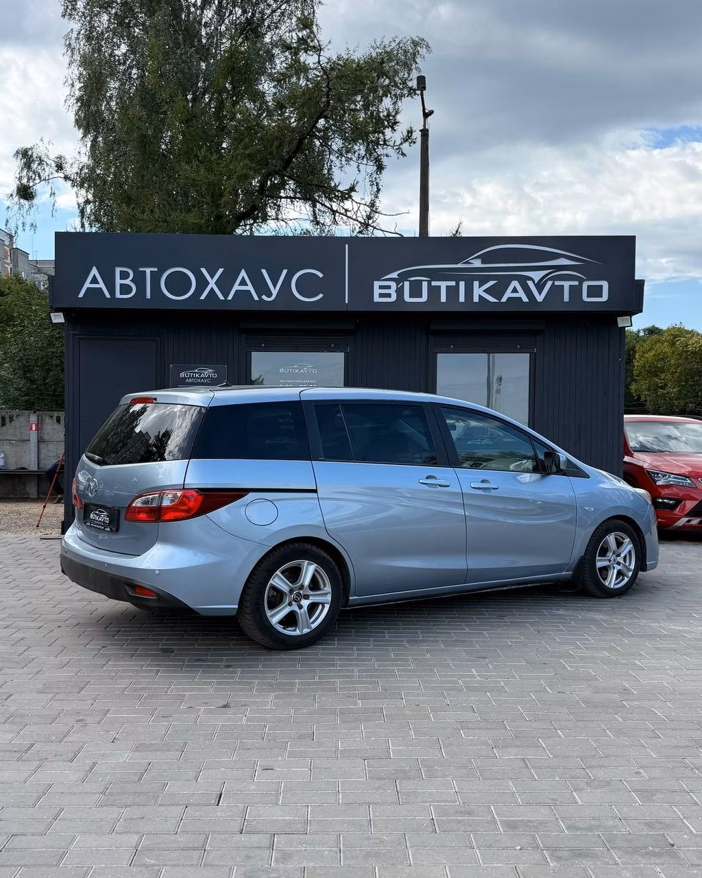 Mazda 5 фото 7