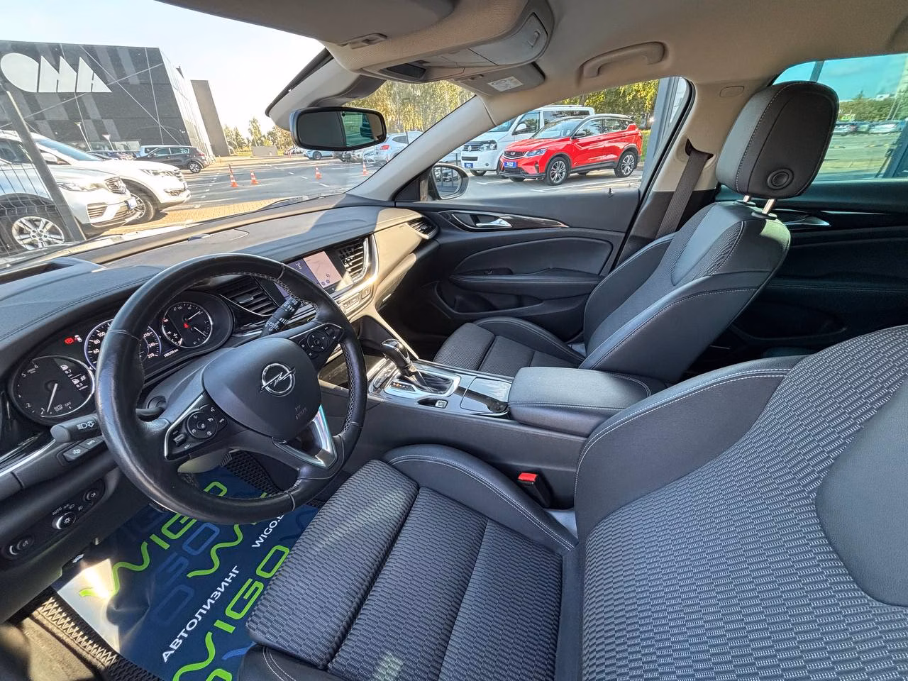 Opel Insignia фото 14