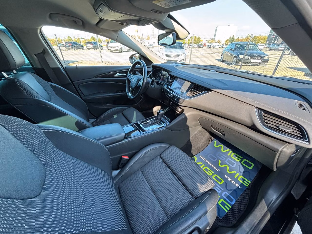 Opel Insignia фото 17