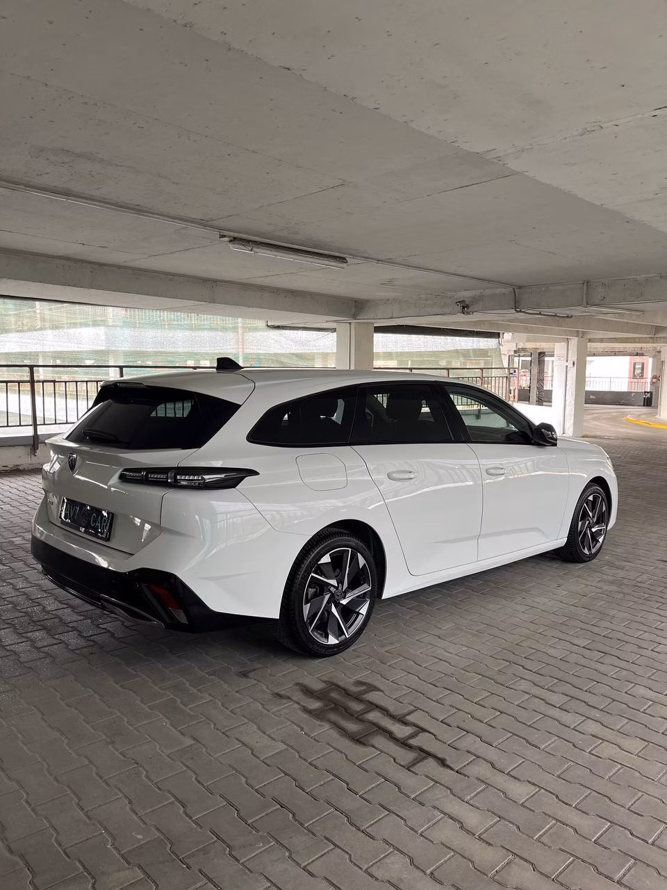 Peugeot 308 фото 8