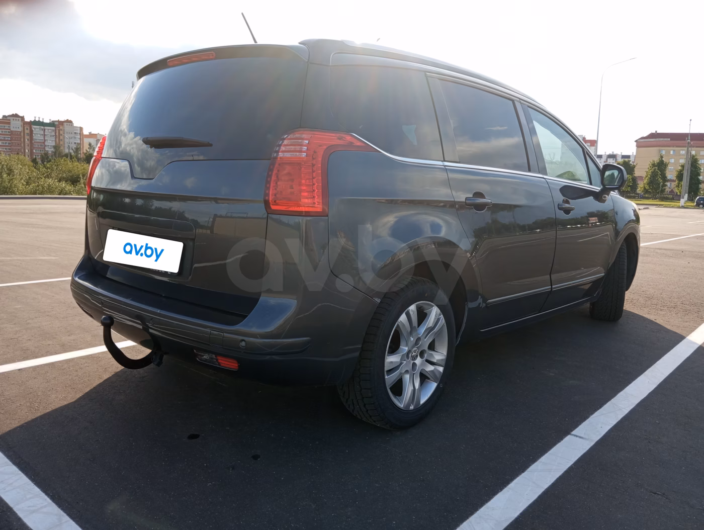 Peugeot 5008 фото 3