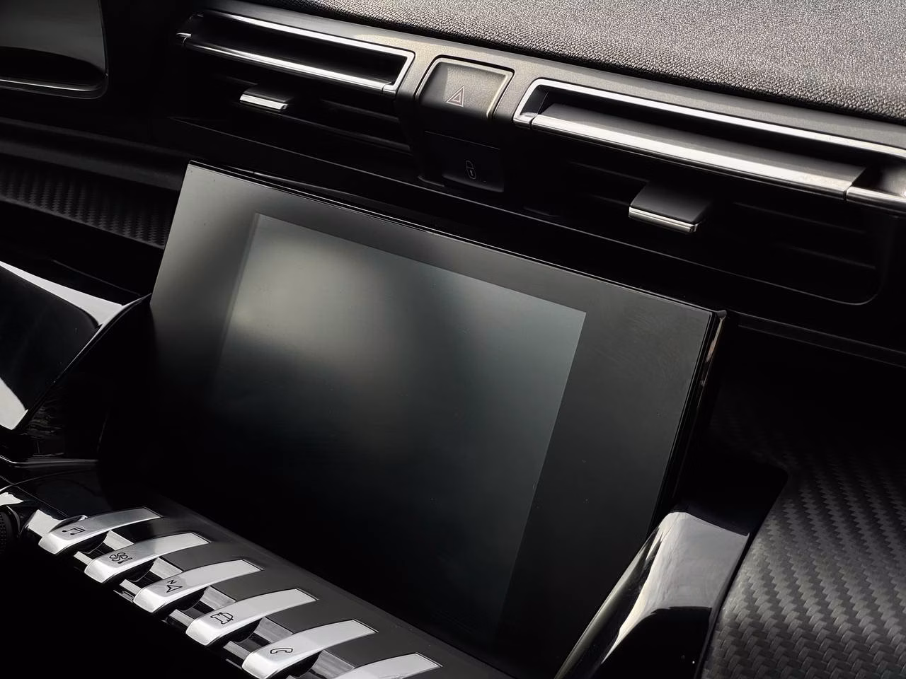 Peugeot 508 фото 15