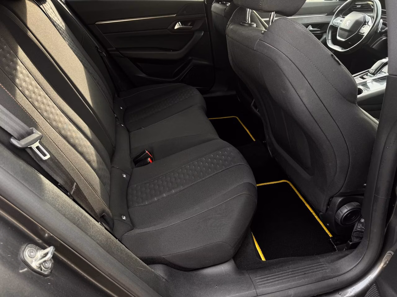 Peugeot 508 фото 21