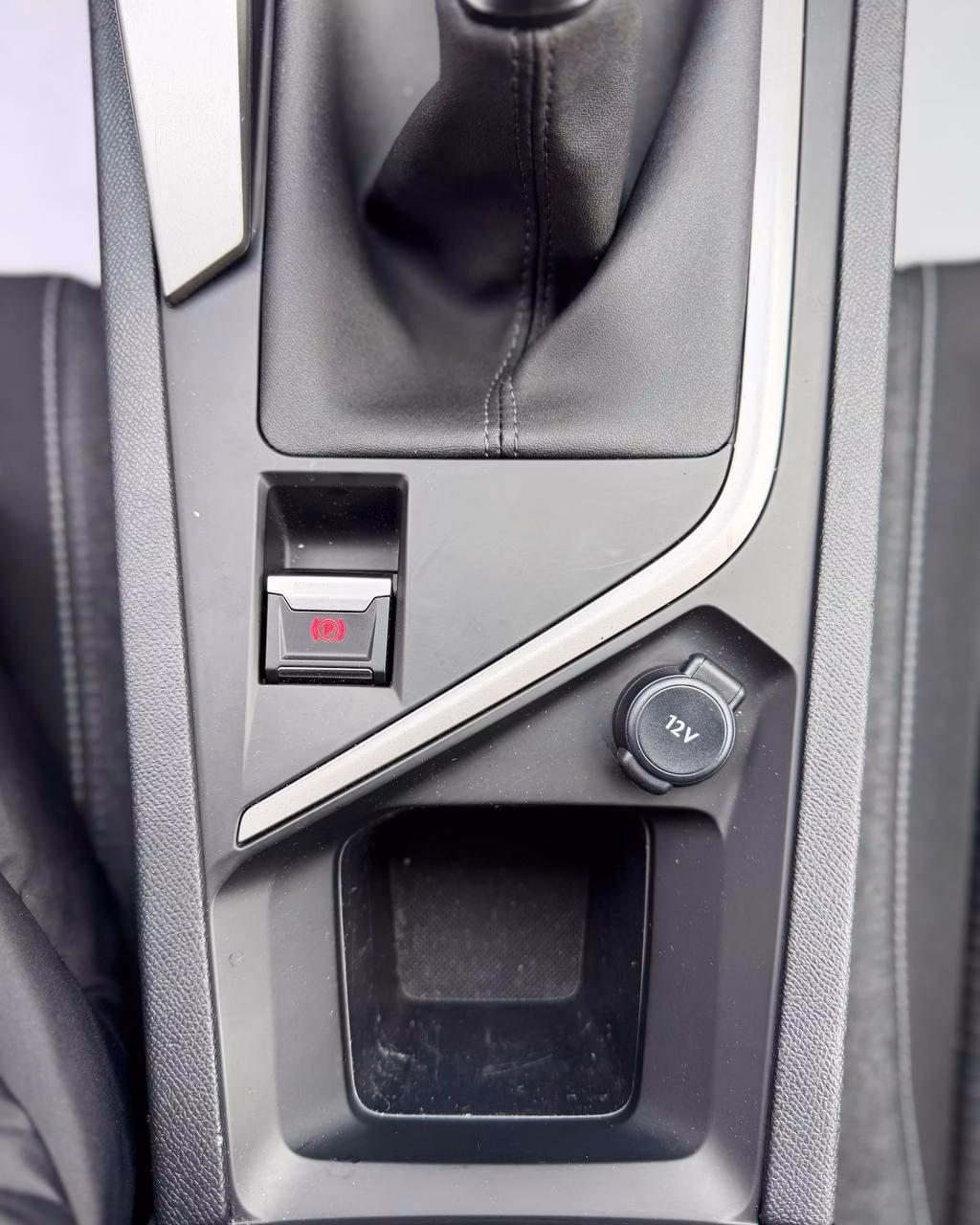 Peugeot 308 фото 18