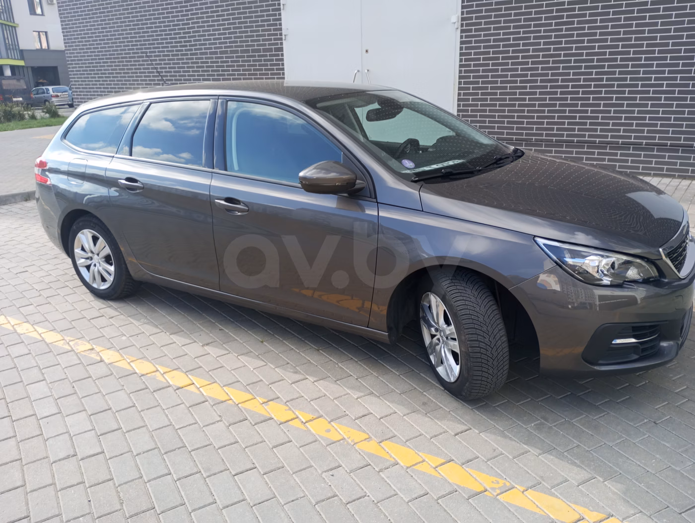Peugeot 308 фото 2