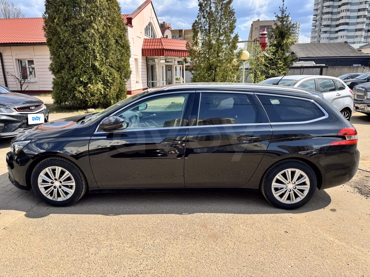 Peugeot 308 фото 3