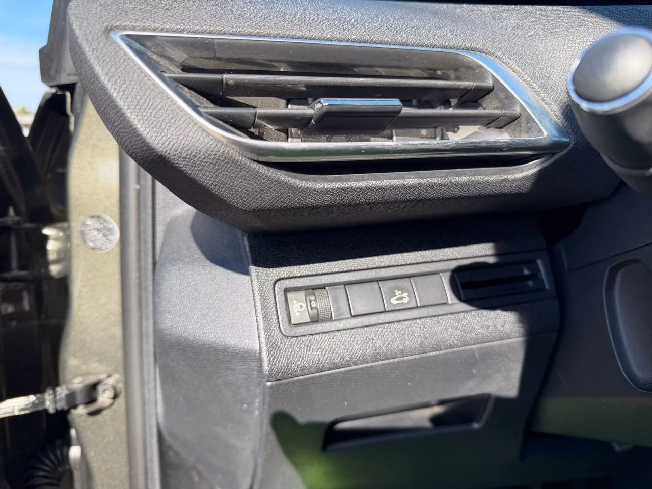 Peugeot 3008 фото 14