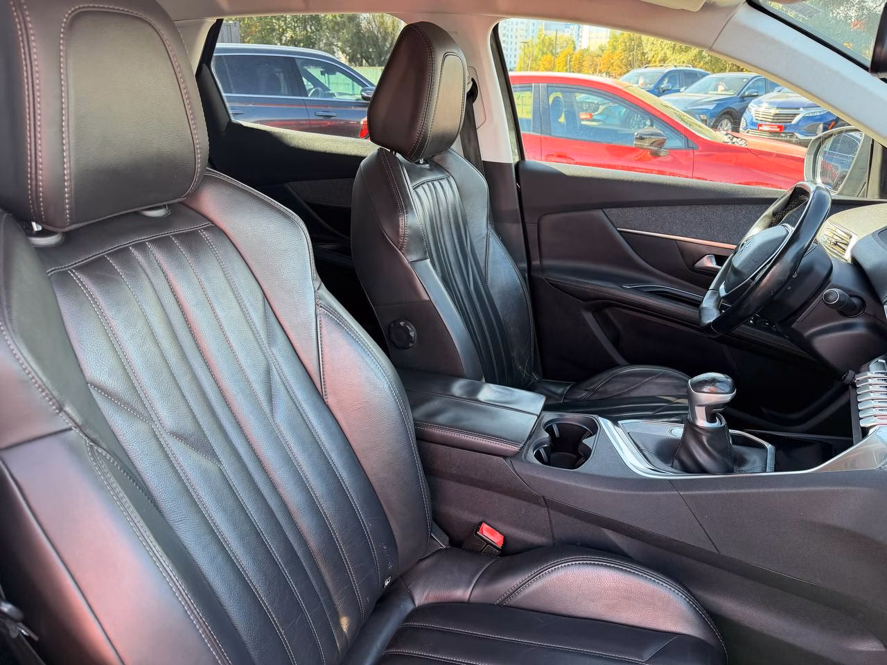 Peugeot 3008 фото 19