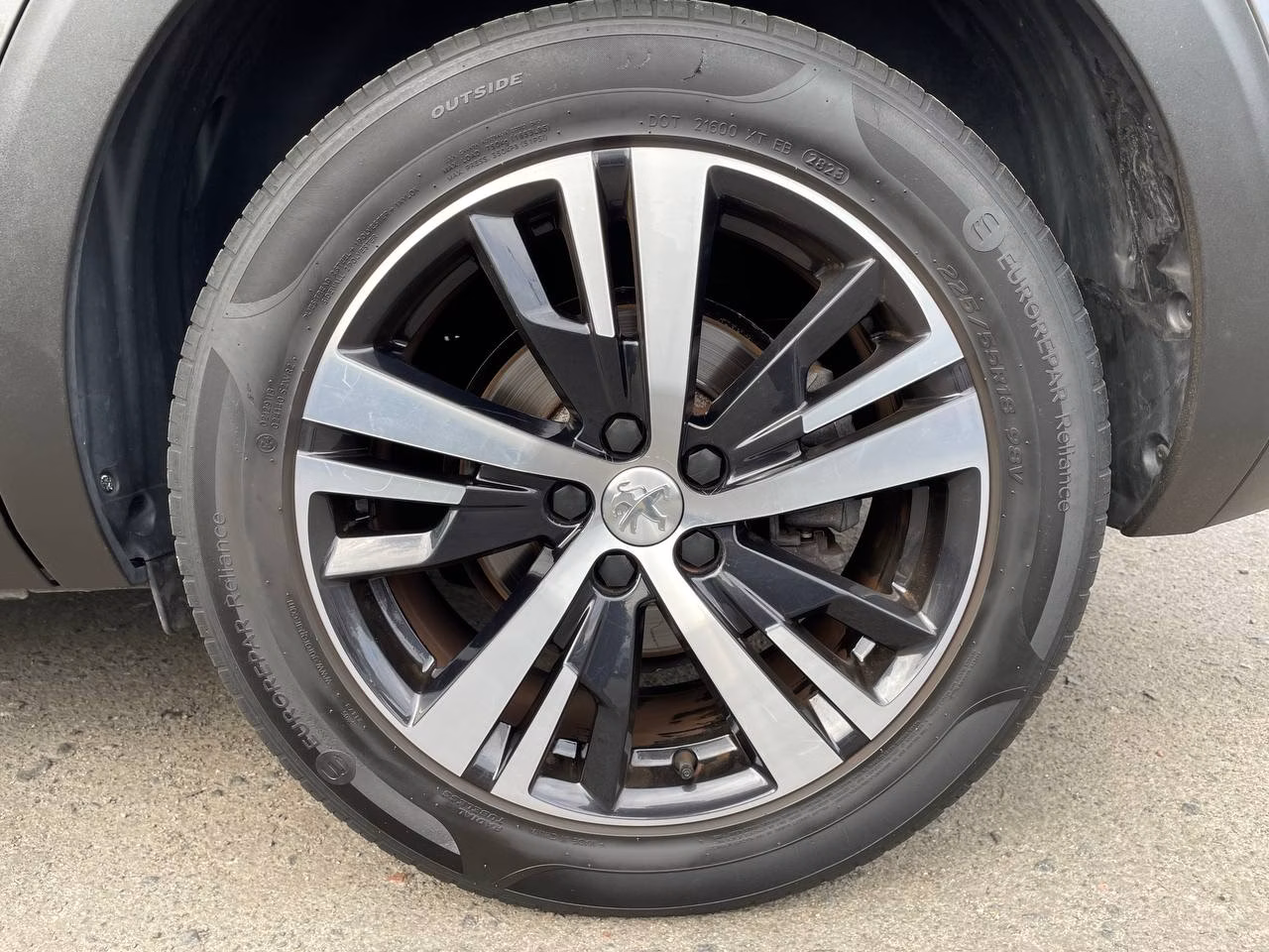 Peugeot 5008 фото 15