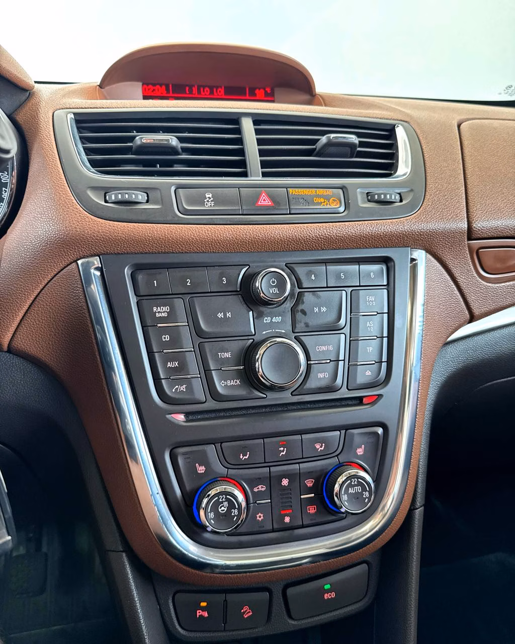 Opel Mokka фото 11