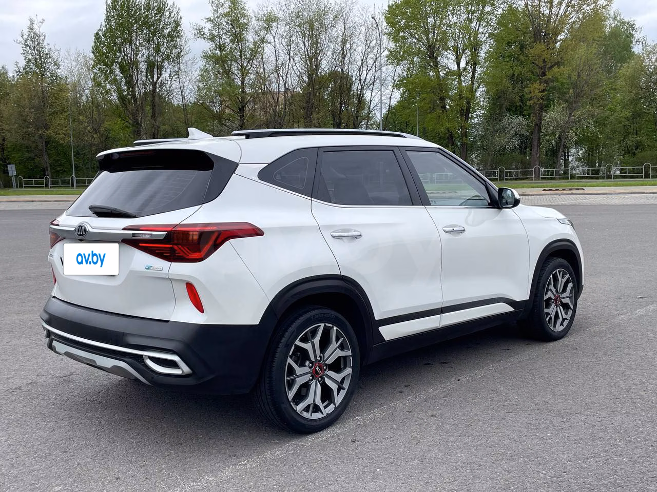 Kia Seltos фото 3
