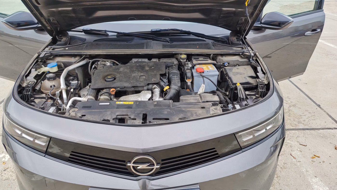 Opel Astra фото 13