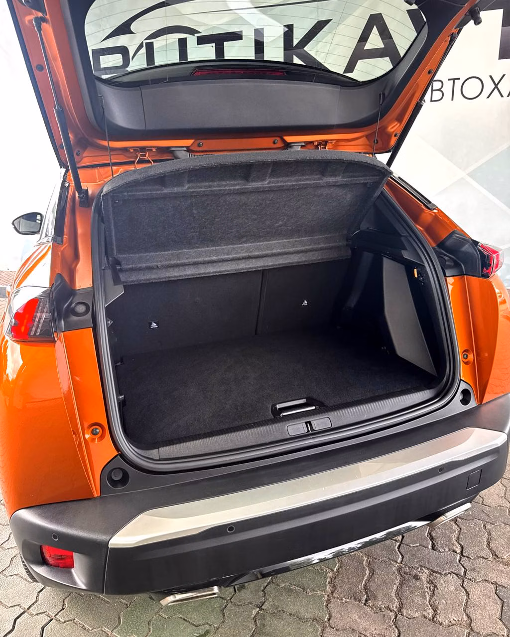 Peugeot 2008 фото 15
