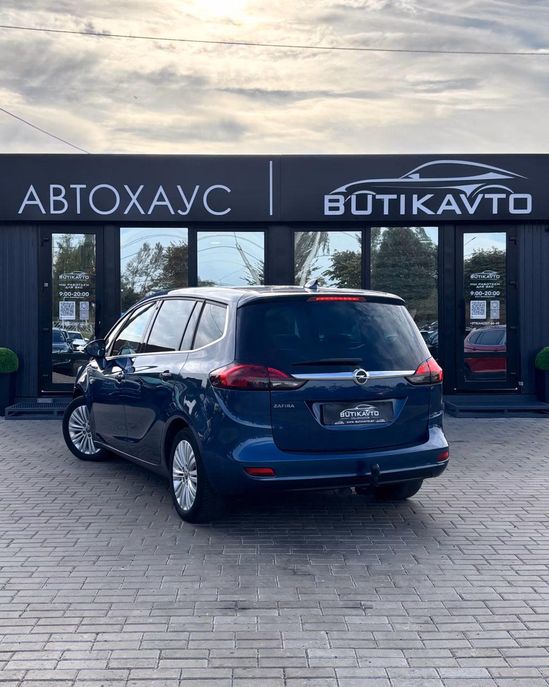 Opel Zafira фото 4