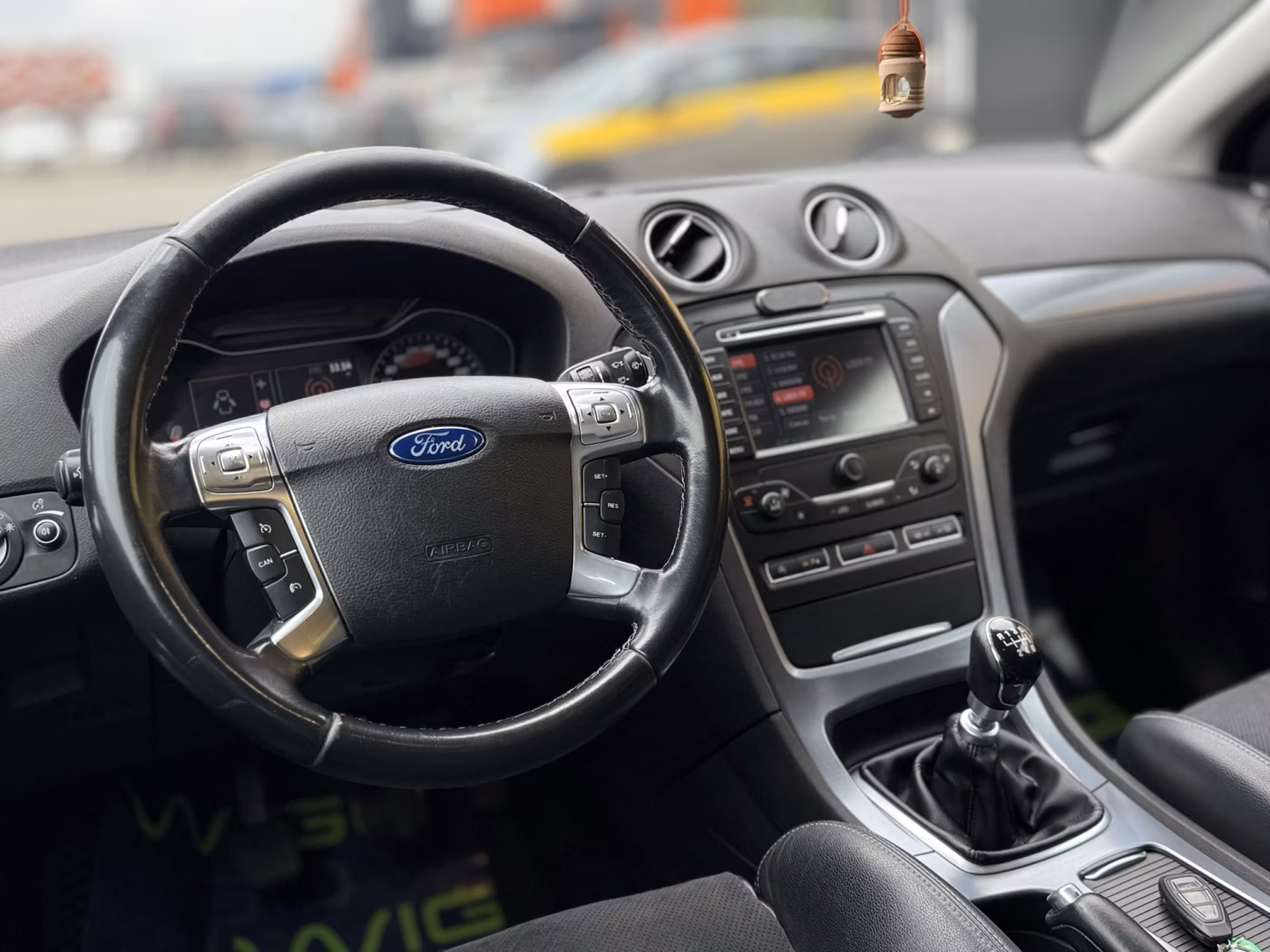 Ford Mondeo фото 21