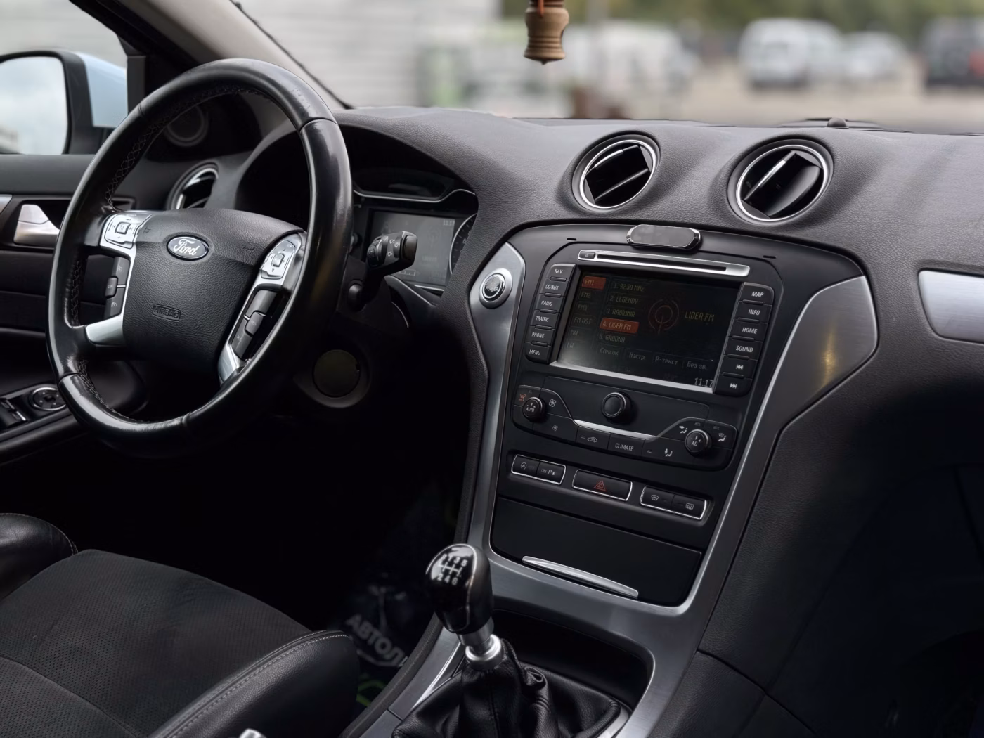 Ford Mondeo фото 14
