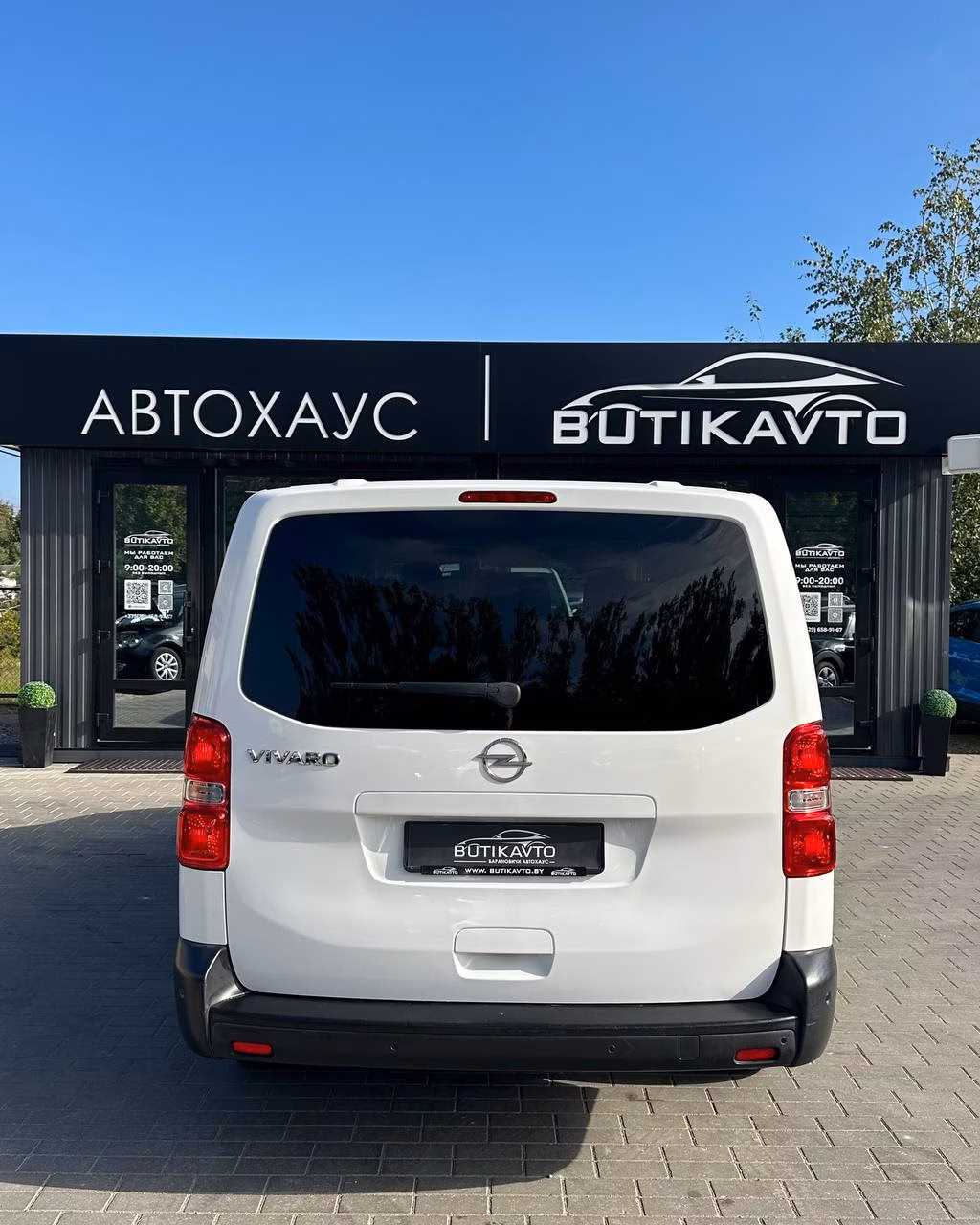 Opel Vivaro фото 6
