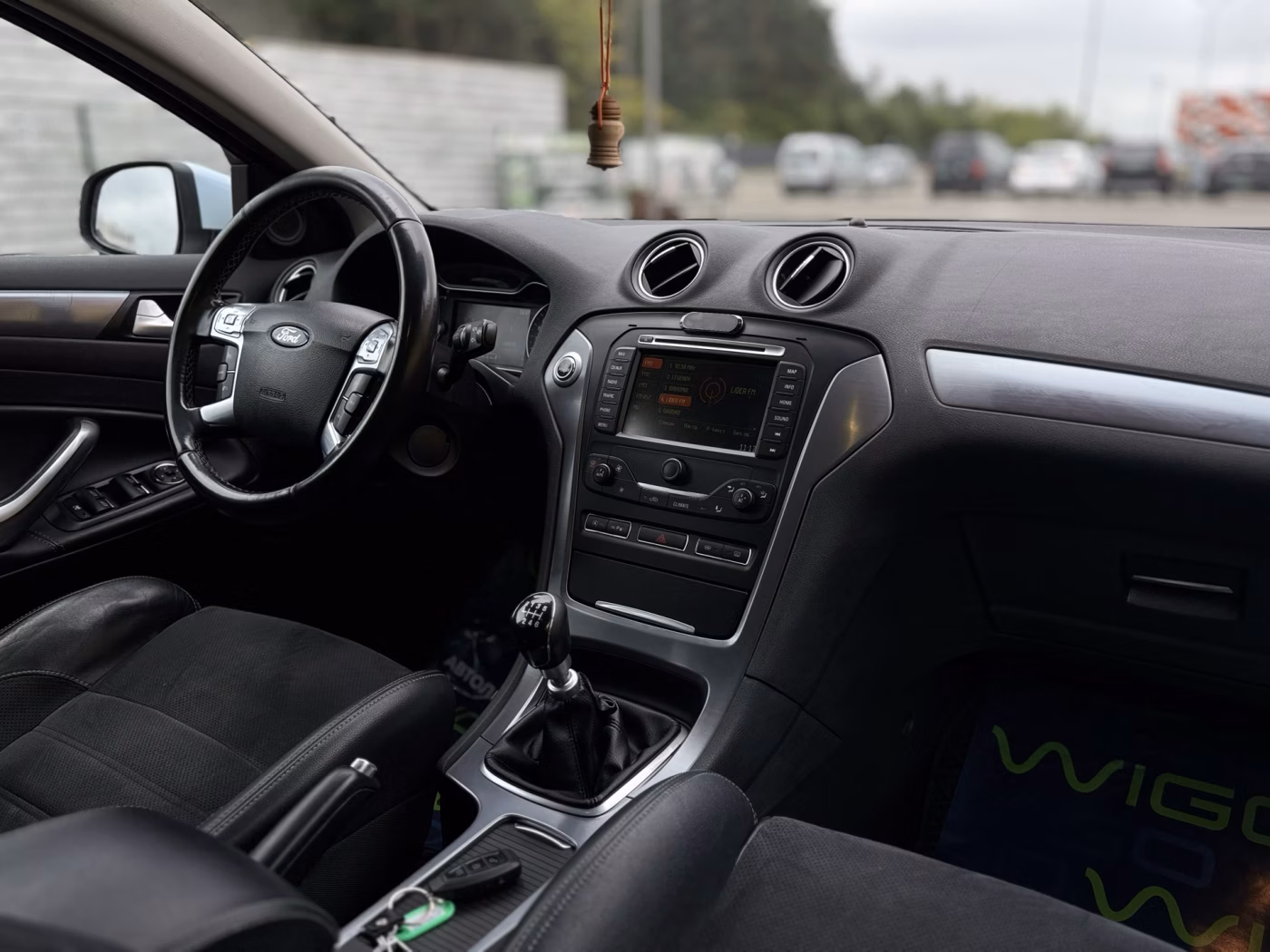 Ford Mondeo фото 29
