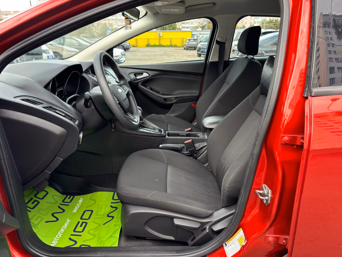 Ford Focus фото 9