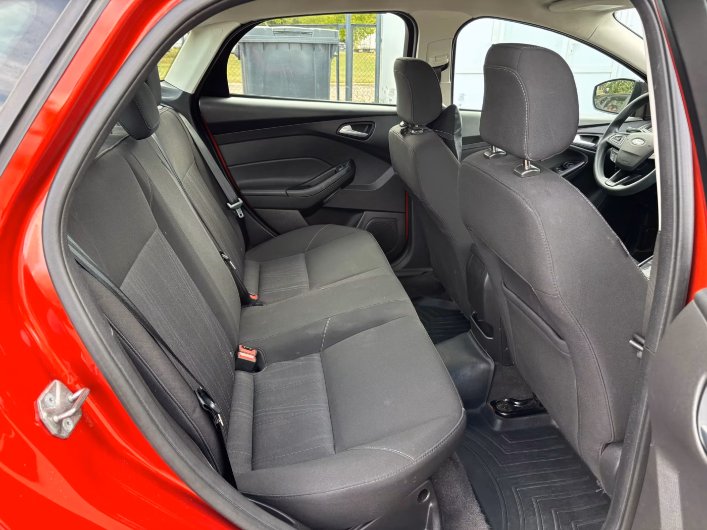 Ford Focus фото 18